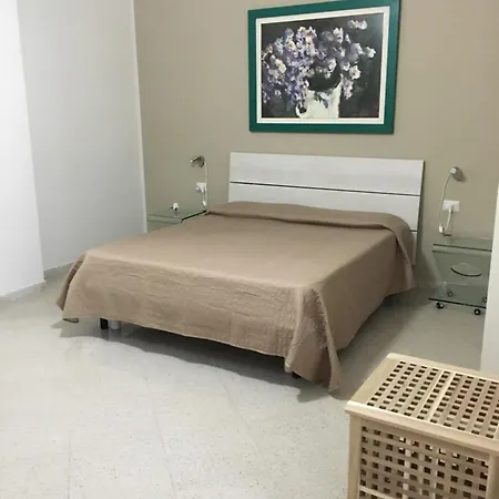 Aliga فندق مبيت وإفطار 4*