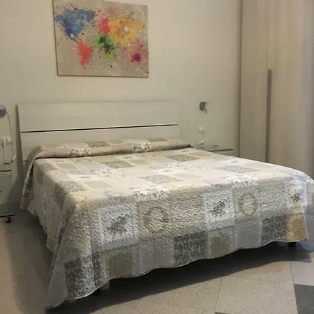 Aliga Oda ve Kahvaltı 4*